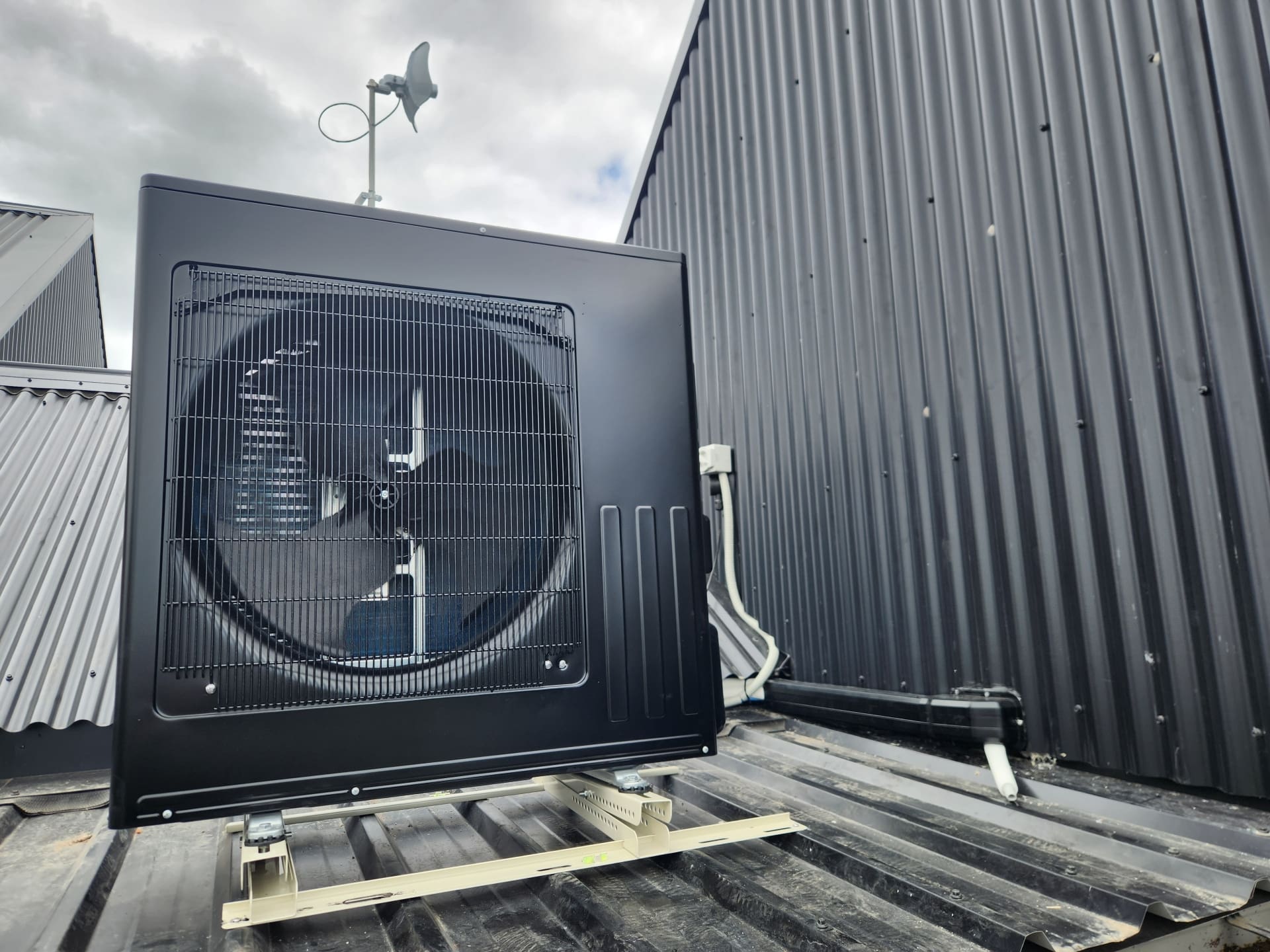 Outdoor Unit Heatpump Installation Mitsubishi Owhango